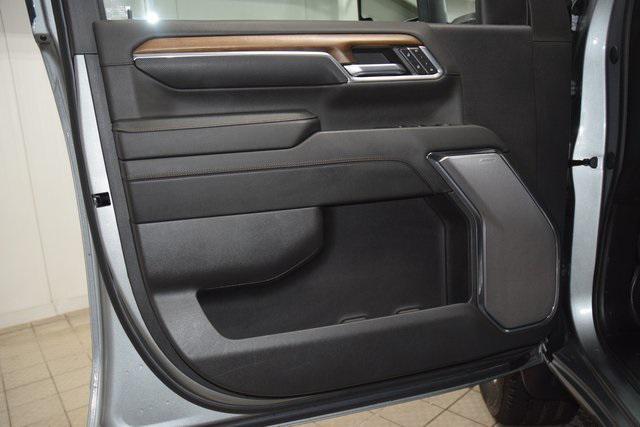 Photo of 2024 Sterling Gray Metallic Chevrolet Silverado 2500