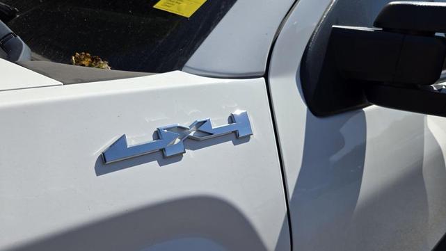 Photo of 2019 Summit White GMC Sierra 2500