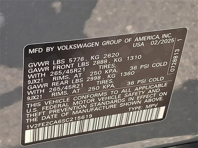 Photo of 2025 Pure Gray Volkswagen Atlas Cross Sport