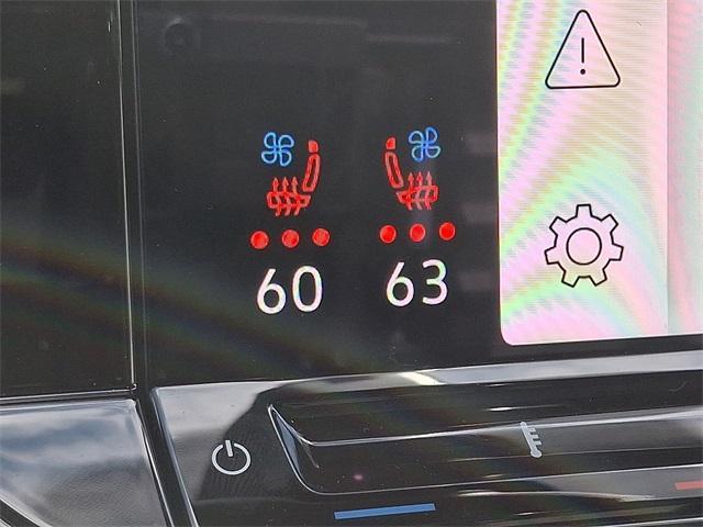 Photo of 2024 Aurora Red Metallic Volkswagen Atlas Cross Sport
