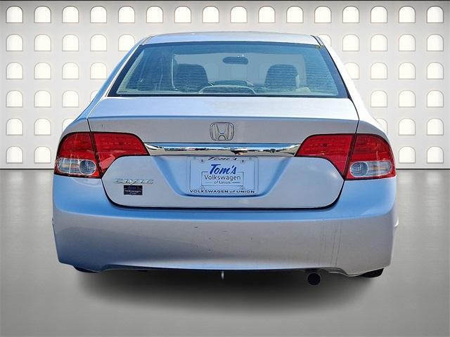 Photo of 2011 Silver Honda Civic