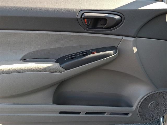 Photo of 2011 Silver Honda Civic
