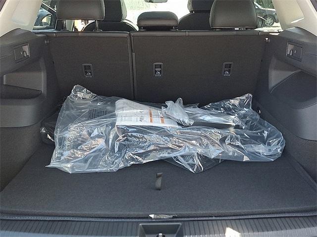 Photo of 2025 Platinum Gray Metallic Volkswagen Tiguan