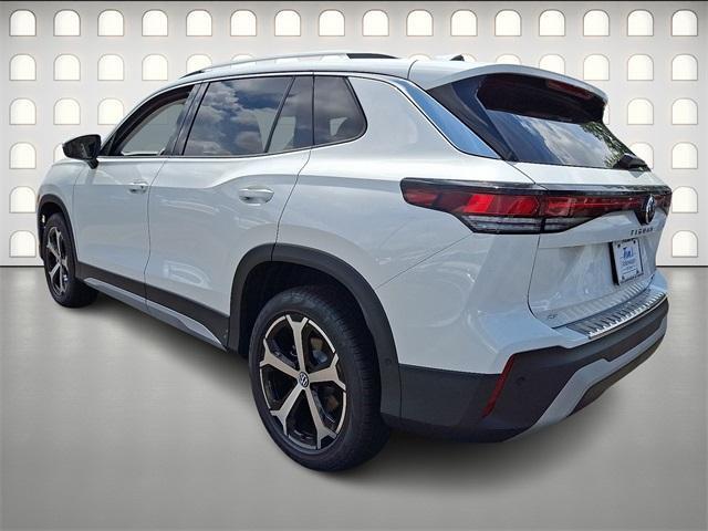 Photo of 2025 Pure White Volkswagen Tiguan