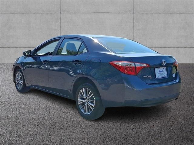 Photo of 2015 Gray Toyota Corolla