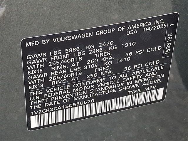 Photo of 2025 Avocado Green Pearl Volkswagen Atlas