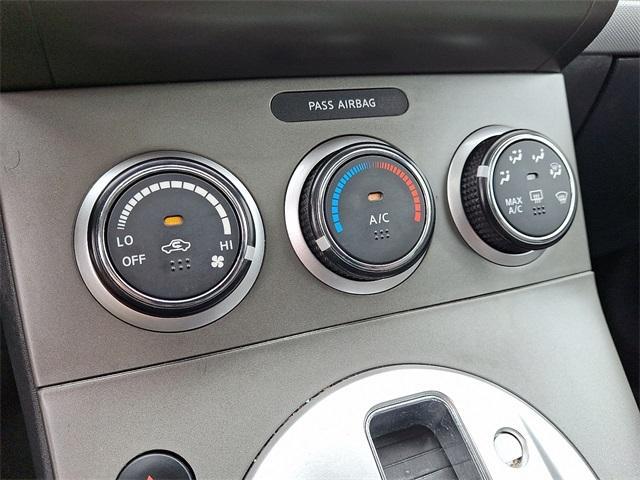 Photo of 2012 Magnetic Gray Nissan Sentra