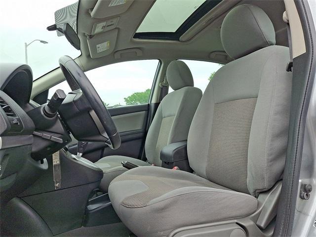 Photo of 2012 Magnetic Gray Nissan Sentra