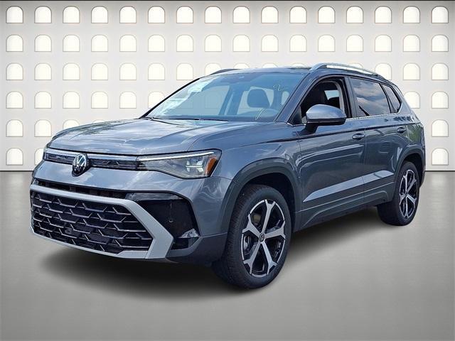 Photo of 2025 Platinum Gray Metallic Volkswagen Taos
