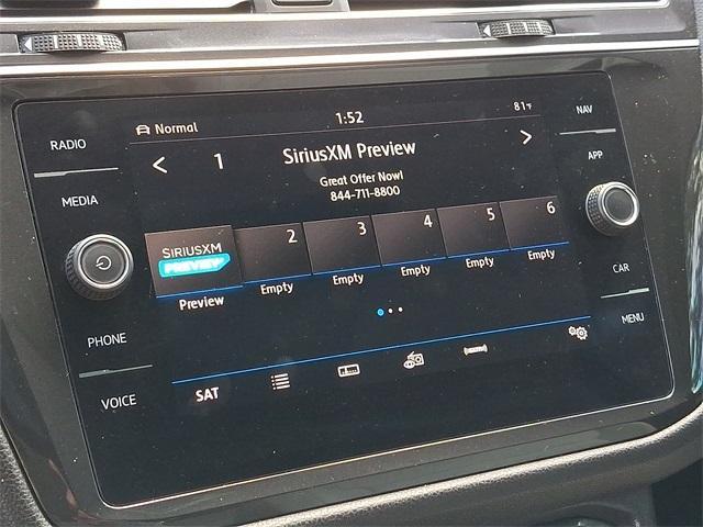 Photo of 2019 Deep Black Pearl Effect Volkswagen Tiguan