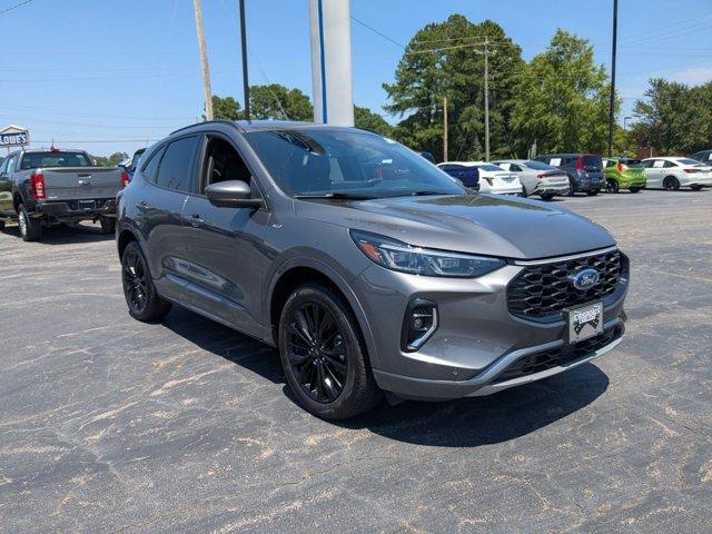 Photo of 2023 CARBONIZED GRAY METALLIC Ford Escape