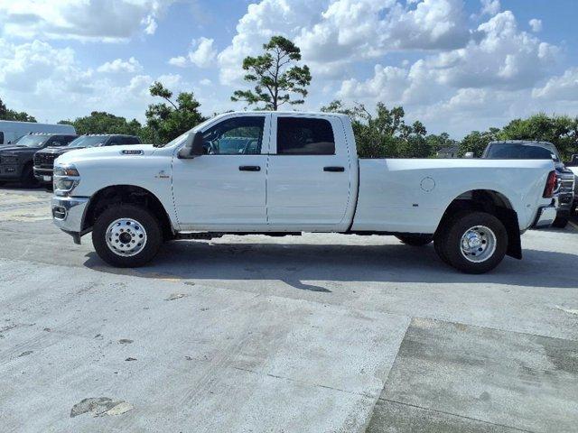 Photo of 2025 Bright White Clearcoat RAM 3500