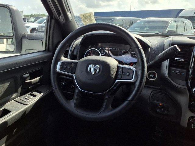 Photo of 2025 Bright White Clearcoat RAM 3500