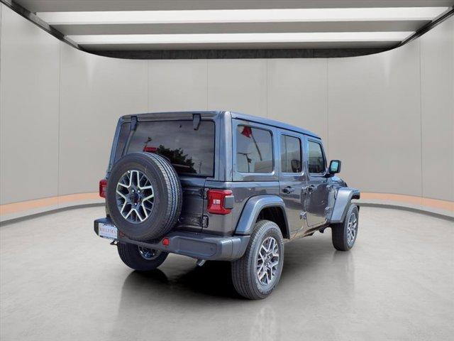 Photo of 2025 Granite Crystal Clearcoat Metallic Jeep Wrangler