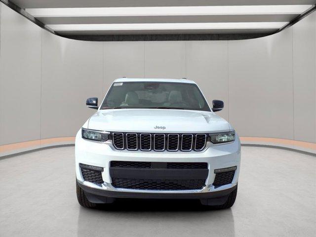 Photo of 2025 Bright White Clearcoat Jeep Grand Cherokee L