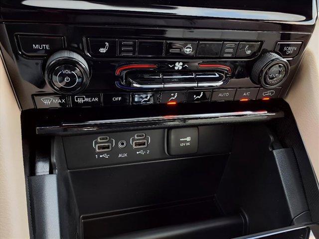 Photo of 2025 Bright White Clearcoat Jeep Grand Cherokee L