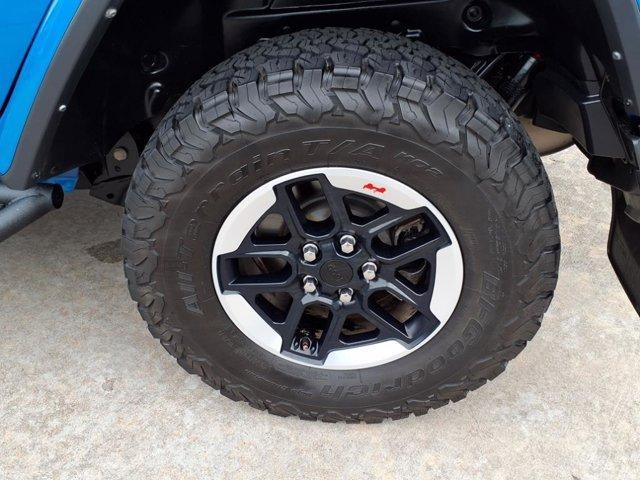 Photo of 2021 Hydro Blue Pearlcoat Jeep Wrangler Unlimited