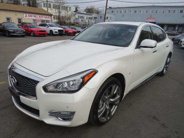 2016 Infiniti Q70L