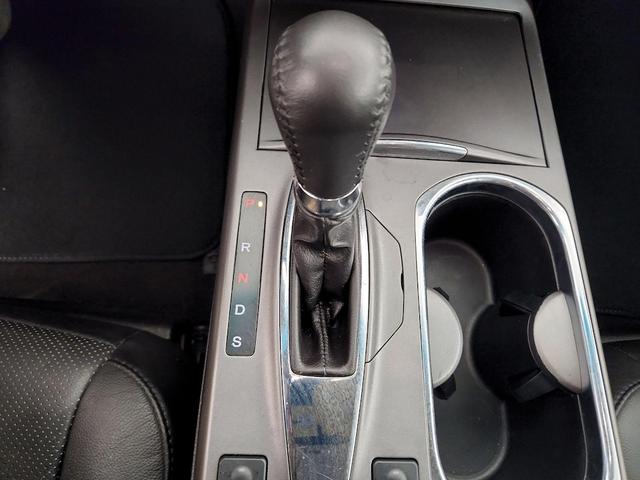 Photo of 2015 Gray Acura RDX