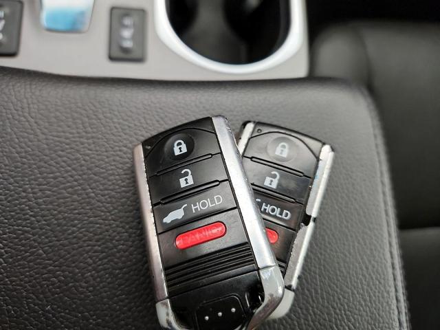Photo of 2015 Gray Acura RDX