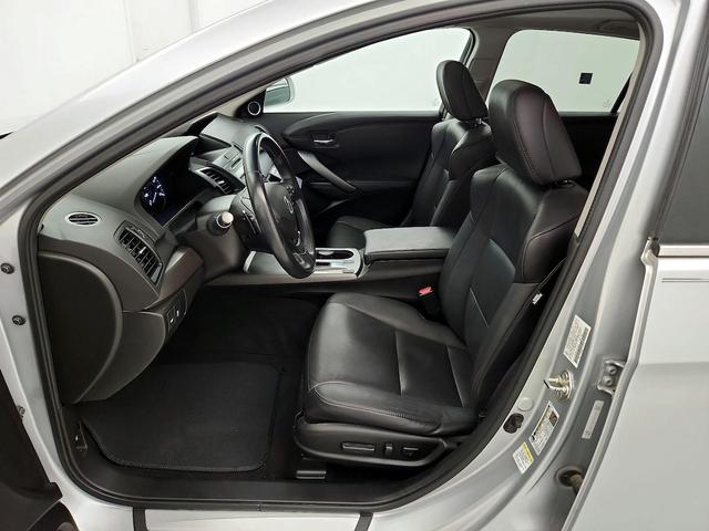 Photo of 2015 Gray Acura RDX