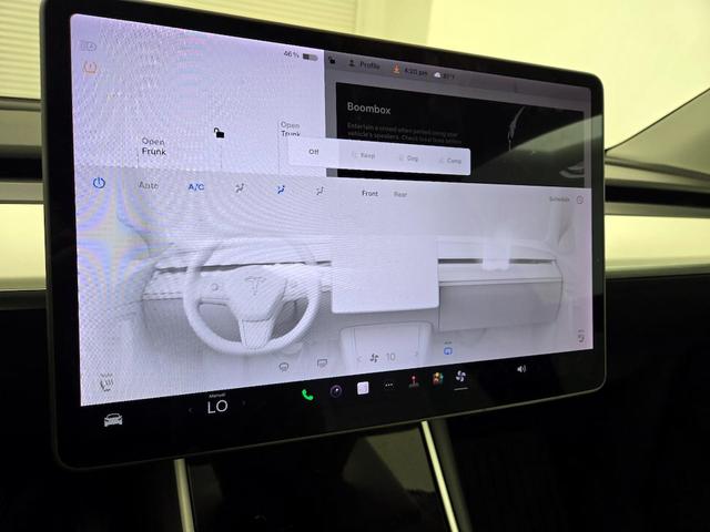 Photo of 2021 Gray Tesla Model Y