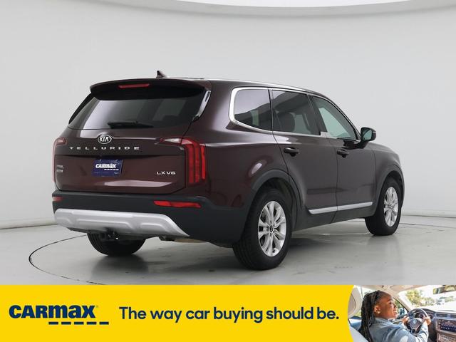 Photo of 2020 Burgundy Kia Telluride