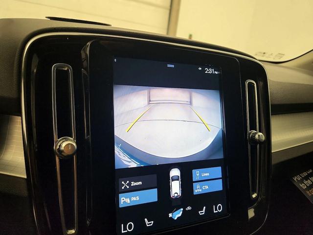 Photo of 2022 Black Volvo XC40