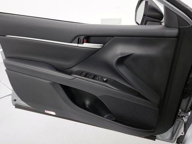 Photo of 2023 Silver Toyota Camry