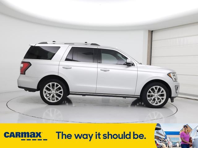 Photo of 2018 Silver Ford Expedition