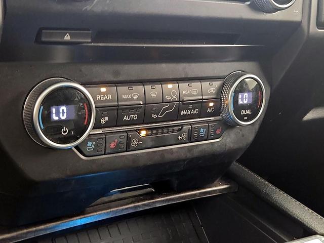 Photo of 2018 Silver Ford Expedition