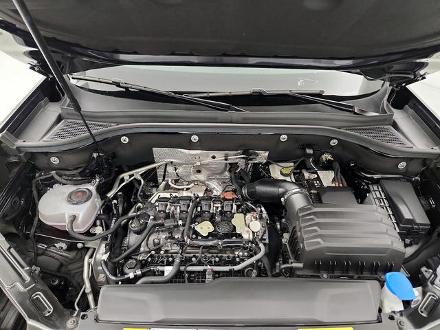 Photo of 2024 Black Volkswagen Atlas
