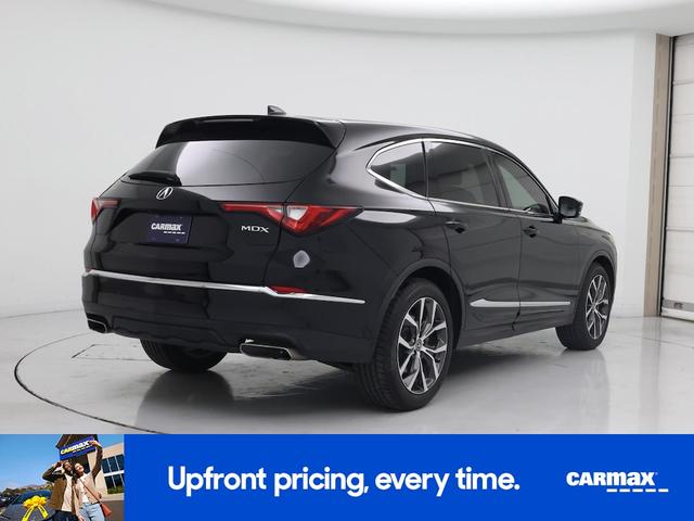 Photo of 2022 Black Acura MDX