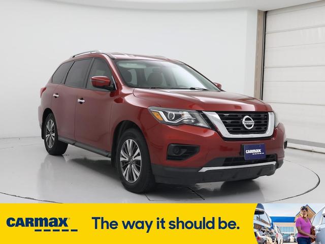 2017 Nissan Pathfinder