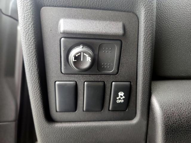 Photo of 2015 Gray Nissan Rogue Select