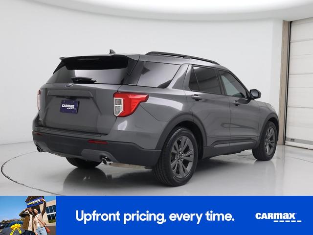 Photo of 2021 Gray Ford Explorer