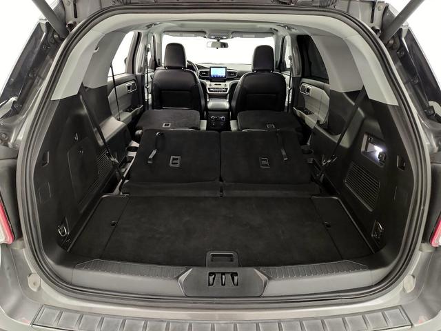 Photo of 2021 Gray Ford Explorer