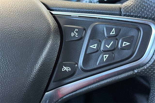 Photo of 2024 Summit White Chevrolet Malibu
