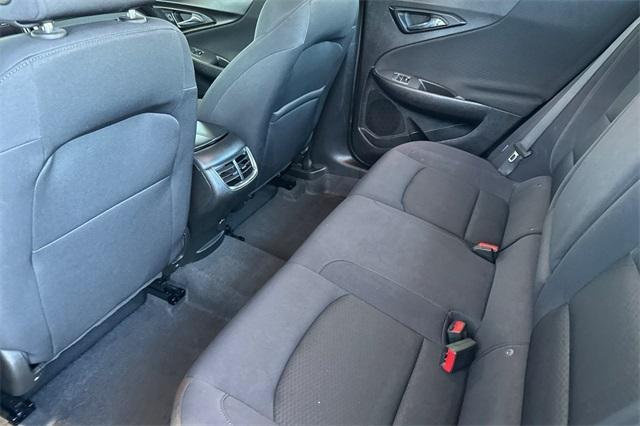 Photo of 2024 Summit White Chevrolet Malibu