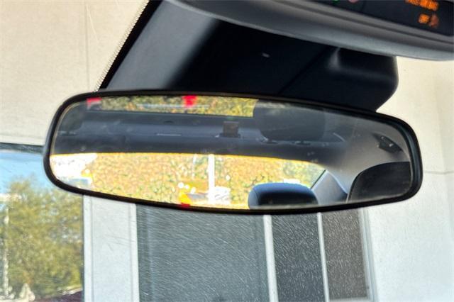 Photo of 2024 Summit White Chevrolet Malibu