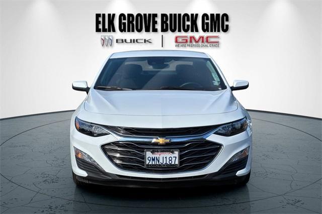 Photo of 2024 Summit White Chevrolet Malibu