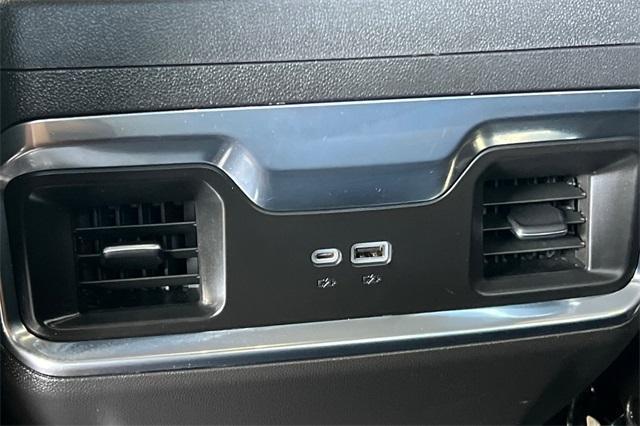Photo of 2022 Pacific Blue Metallic GMC Sierra 1500