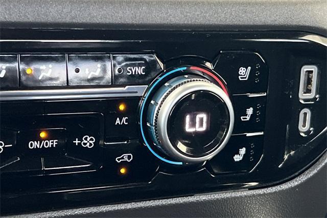 Photo of 2022 Pacific Blue Metallic GMC Sierra 1500
