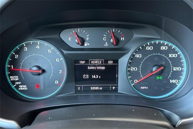 Photo of 2022 Silver Ice Metallic Chevrolet Malibu