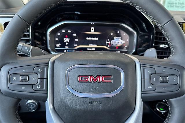 Photo of 2025 Summit White GMC Sierra 1500