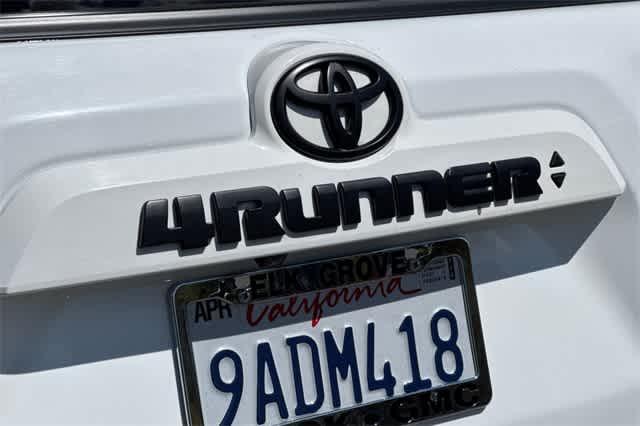 Photo of 2022 White Toyota 4Runner