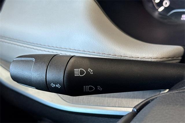Photo of 2025 Hydro Blue Pearlcoat Jeep Compass