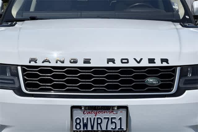Photo of 2018 Fuji White Land Rover Range Rover Sport