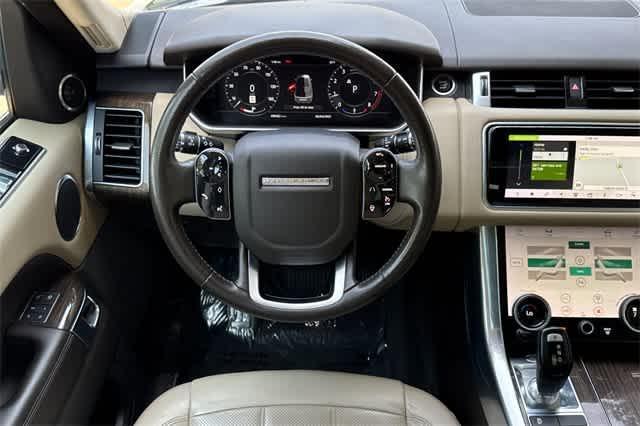 Photo of 2018 Fuji White Land Rover Range Rover Sport