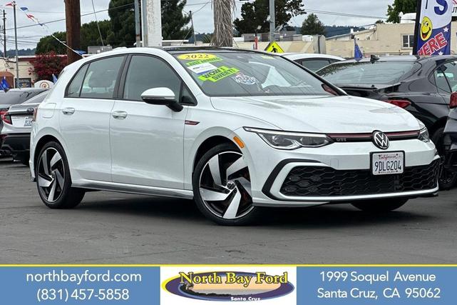 Photo of 2022 Oryx White Pearl Volkswagen Golf GTI